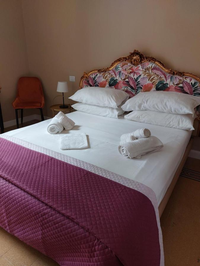B&B O' Panar Al Duomo Neapol Zewnętrze zdjęcie