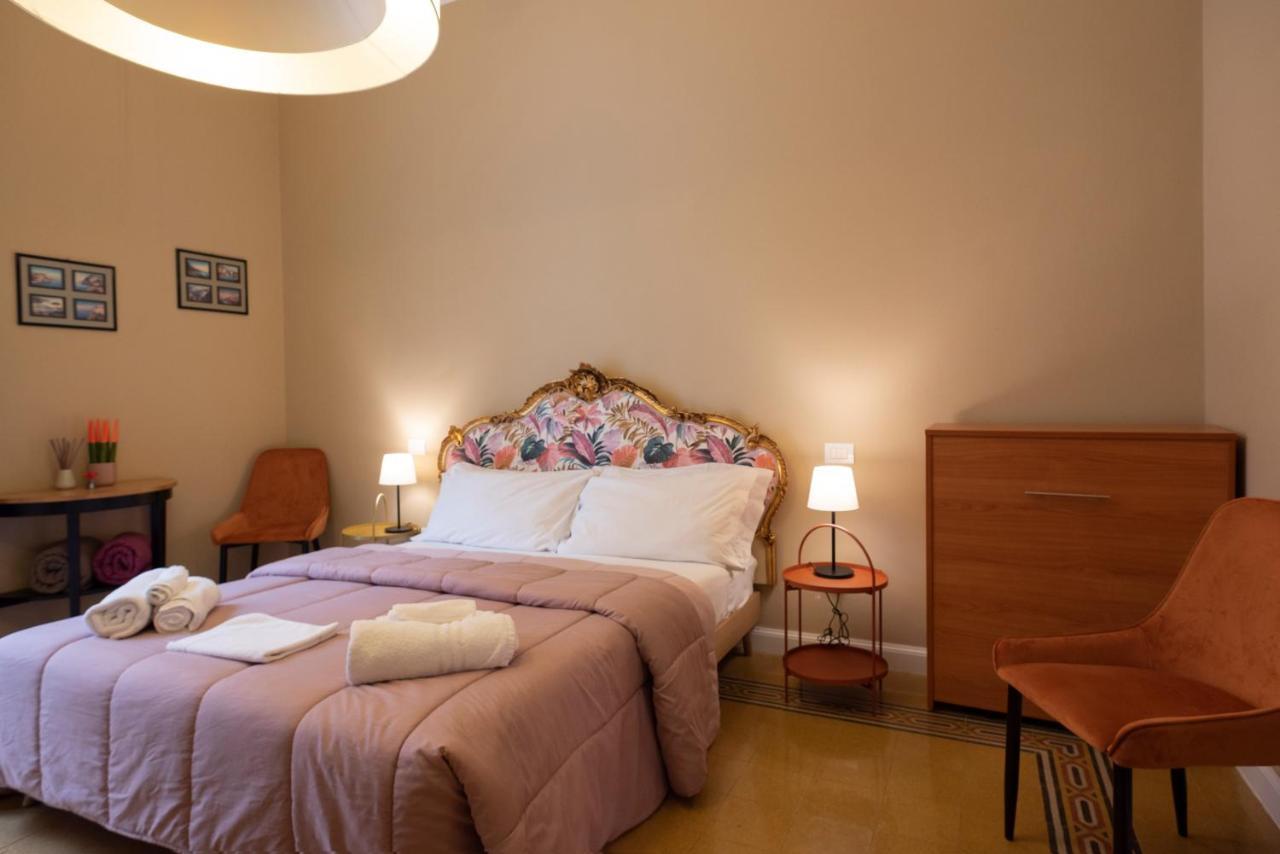 B&B O' Panar Al Duomo Neapol Zewnętrze zdjęcie